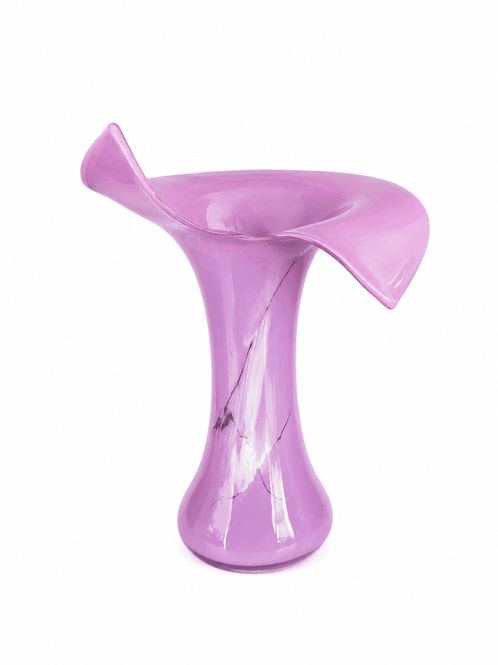 Hovedbilde Severin Brørby, rosa kantarell-vase med splitt