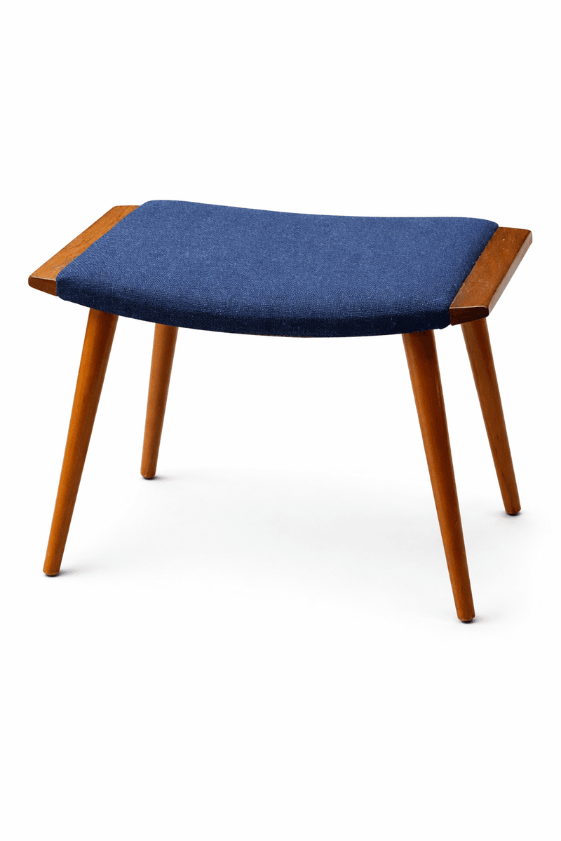 Teak krakk med blått ullstoff